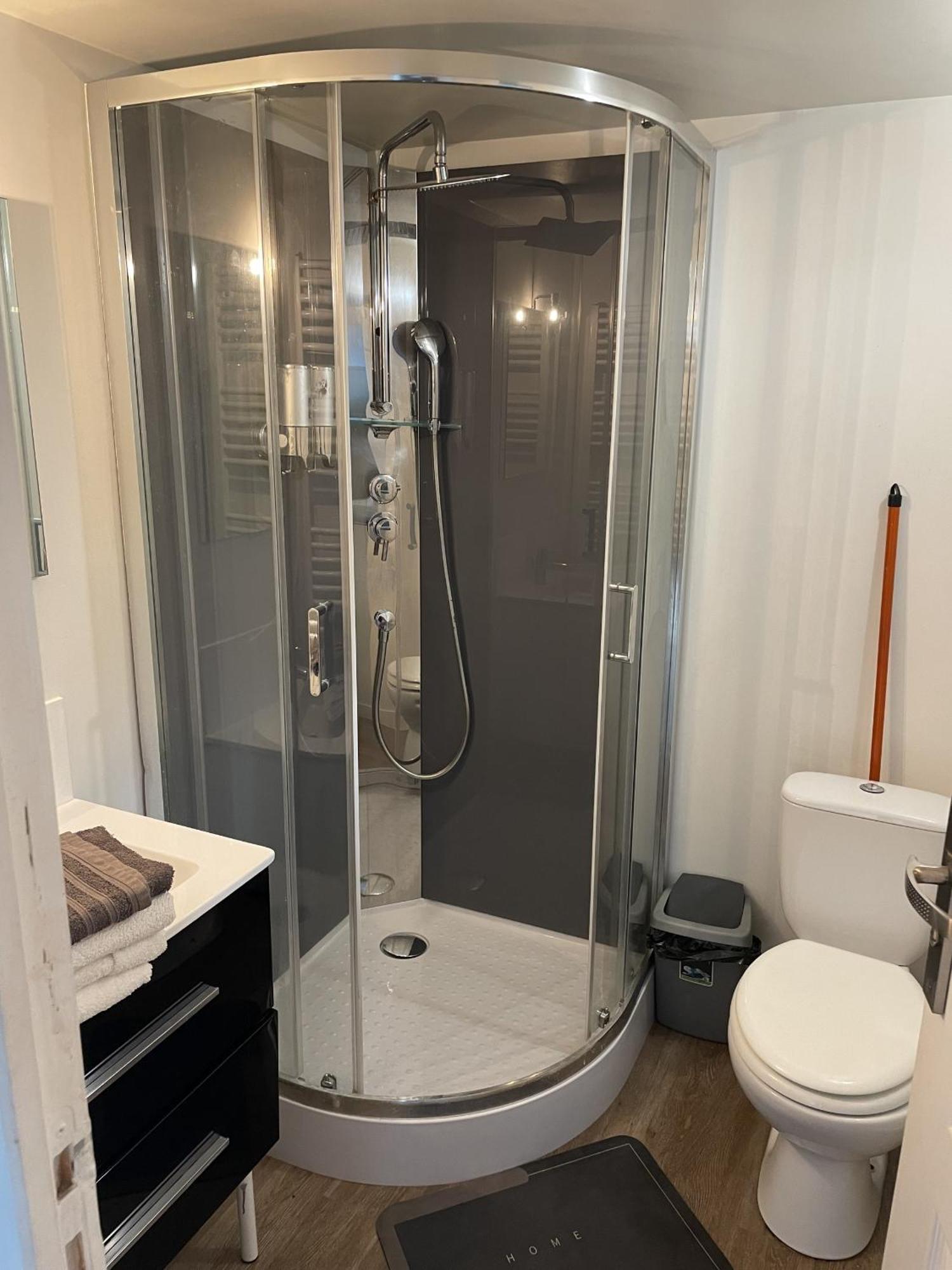 Appartshotels'De Ville Bourg-lès-Valence Szoba fotó